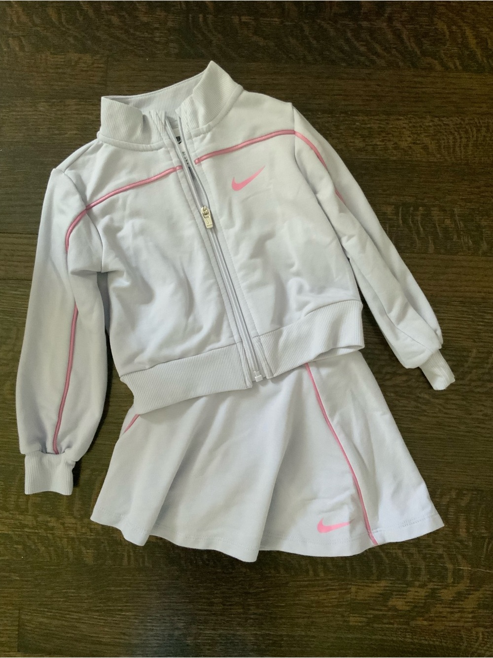 Nike Girls Light Lavender Athletic Leggings with Pink Stitching